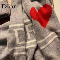 DIOR迪奧羊毛套裝帽子 經典套裝帽子圍巾