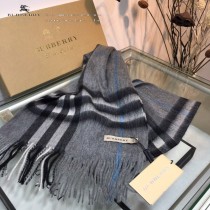 巴寶莉Burberry經典大格子圍巾男女同款