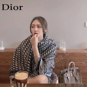 Dior迪奧明星同款千鳥格圍巾