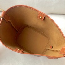 CELINE塞琳原單718  TRIOMPHE CANVAS標誌印花小號人造革配牛皮革水桶包