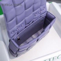 BV 6688-2  寶緹嘉原單padded 鏈條枕頭包
