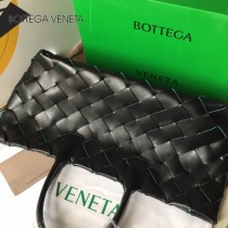 BV-02  寶緹嘉原單手工編織托特手袋