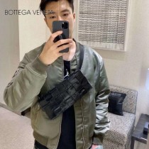 BV 寶緹嘉 9879-02 原單手工編織新款 新款編織腰包