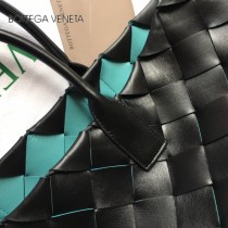 BV-02  寶緹嘉原單手工編織托特手袋