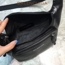 BALENCIAGA-02  巴黎世家原單專櫃同步更新斜挎胸包腰包