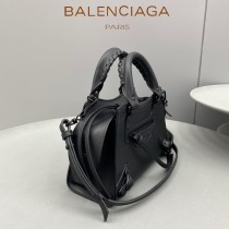 BALENCIAGA-06  巴黎世家 原單CUAG系列小號機車包