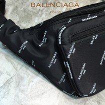 BALENCIAGA-08  巴黎世家 三聯特惠原單帆布胸包腰包 簡單輕便