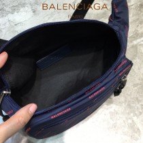 BALENCIAGA-06  巴黎世家 三聯特惠原單帆布胸包腰包 簡單輕便