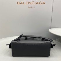 BALENCIAGA-06  巴黎世家 原單CUAG系列小號機車包