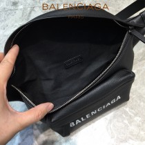 BALENCIAGA-05  巴黎世家原單爆款腰包