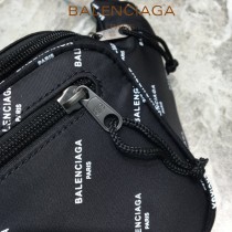 BALENCIAGA-08  巴黎世家 三聯特惠原單帆布胸包腰包 簡單輕便