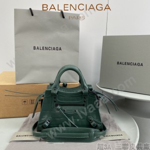 BALENCIAGA-01  巴黎世家 原單CUAG系列小號機車包