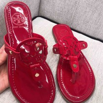 Tory Burch 托裏伯奇 漆皮系列 典時尚平底夾趾涼鞋人字拖