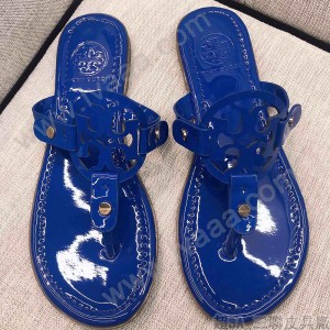 Tory Burch 托裏伯奇 漆皮系列 典時尚平底夾趾涼鞋人字拖