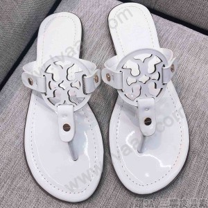 Tory Burch 托裏伯奇 漆皮系列 典時尚平底夾趾涼鞋人字拖