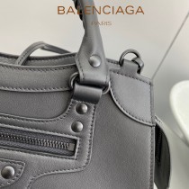 BALENCIAGA-01  巴黎世家 原單CUAG系列中號機車包