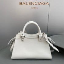 BALENCIAGA-04  巴黎世家 原單CUAG系列中號機車包