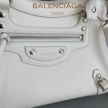 BALENCIAGA-04  巴黎世家 原單CUAG系列中號機車包