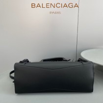 BALENCIAGA-01  巴黎世家 原單CUAG系列中號機車包