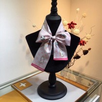 LV 真絲最新貓咪系列，Catogram Classic束發帶