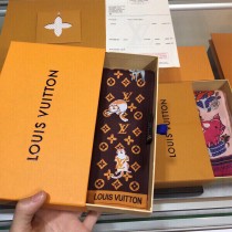 LV 真絲最新貓咪系列，Catogram Classic束發帶