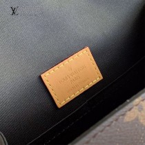 LV 原版皮 M44919  這款復古時尚的LV Ivy手袋
