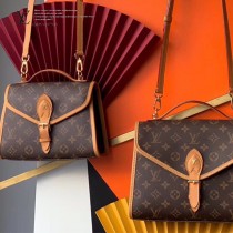 LV 原版皮 M44919  這款復古時尚的LV Ivy手袋