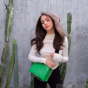 LV 原版皮 M57936 新款Coussin 小號手袋