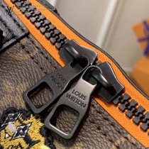 LV 原版皮 M45652 老花 公仔玩偶