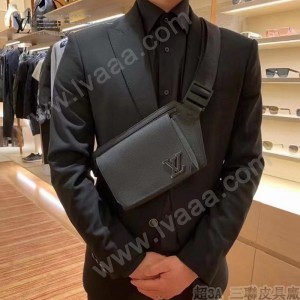 LV 原版皮 M57081 全新 LV Aerogram 單肩包