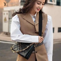 LV 原版皮 M57790 新款Coussin 小號手袋