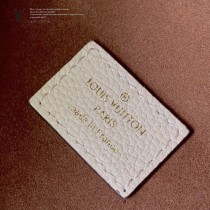 LV 原版皮 M43644-01  全皮压花 BUMBAG 胸包