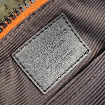 LV 原版皮 M45652 老花 公仔玩偶