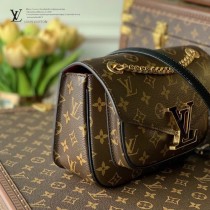 LV 原版皮  M45592 老花紅色內裏 NeoMonceau手袋