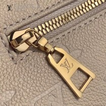 LV 原版皮 M43644-01  全皮压花 BUMBAG 胸包
