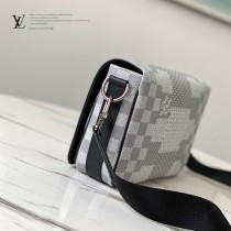 LV頂級原單 N50014白  Studio 郵差包