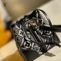 LV頂級原單 M69973 1854復古系列水桶包  超復古