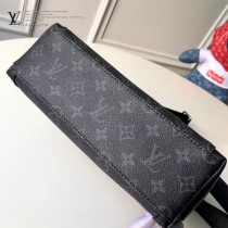LV原版皮 M40565-1 EXPLORER 小號郵差包