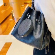 LV頂級原單M57070黑色 BELLA 手袋水桶包