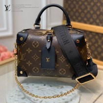 LV原版皮  M45571黑色 PETITE MALLE SOUPLE 手袋