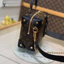 LV原版皮  M45571黑色 PETITE MALLE SOUPLE 手袋