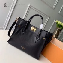 LV頂級原單 新款 M53826-2 刺繡On My Side 手袋購物袋