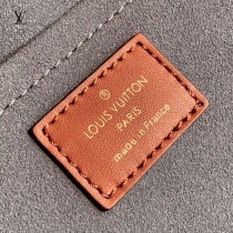 LV頂級原單 新款 M53826-1 刺繡On My Side 手袋購物袋