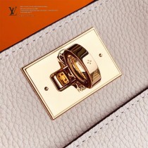 LV頂級原單 新款 M53826 刺繡On My Side 手袋購物袋