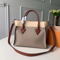 LV頂級原單 新款 M53826-3 刺繡On My Side 手袋購物袋