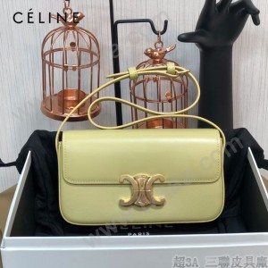 CELINE 賽琳 194143-002   Triomphe Shoulder Bag 最新款凱旋門腋下包肩背包