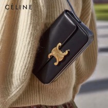 CELINE 賽琳 194143-001   Triomphe Shoulder Bag 最新款凱旋門腋下包肩背包