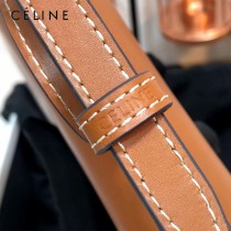 CELINE 賽琳 194143-004   Triomphe Shoulder Bag 最新款凱旋門腋下包肩背包