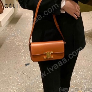 CELINE 賽琳 194143-004   Triomphe Shoulder Bag 最新款凱旋門腋下包肩背包