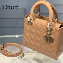 Dior-02  迪奧 Lady Dior 漆皮五格菱格中號戴妃包